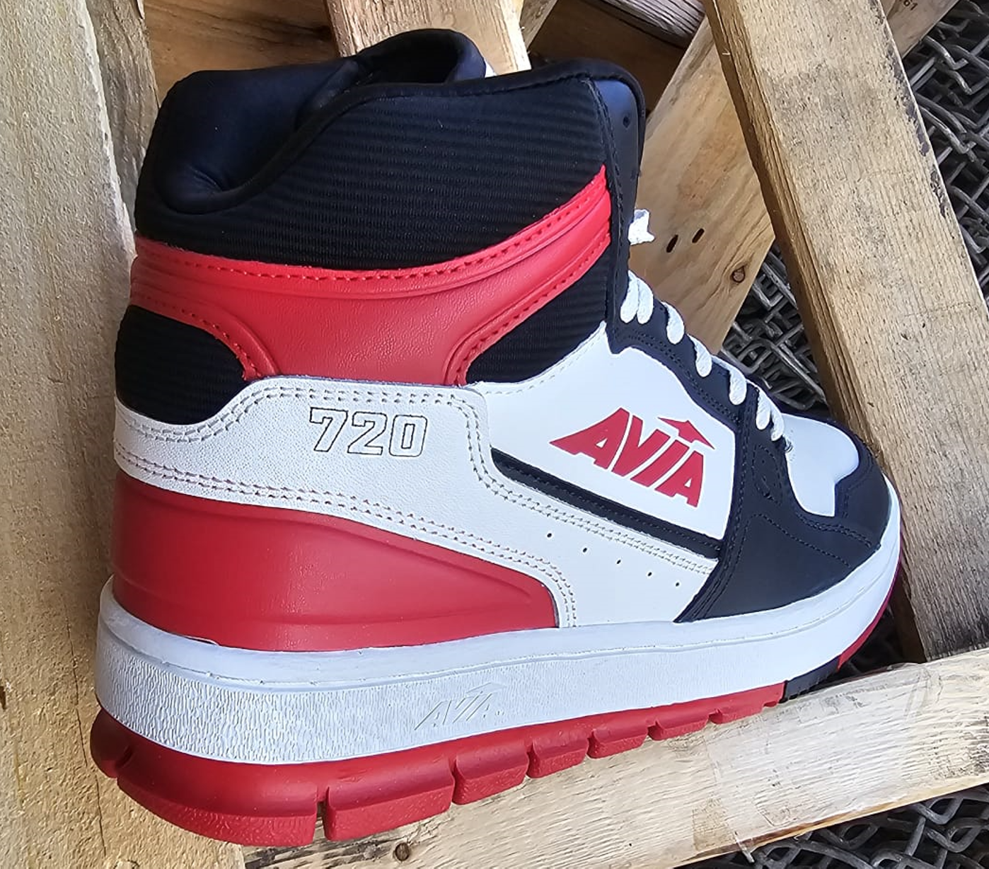 AVIA 720 (AA50251MBRH) MEN'S (SPECIAL PRICE)