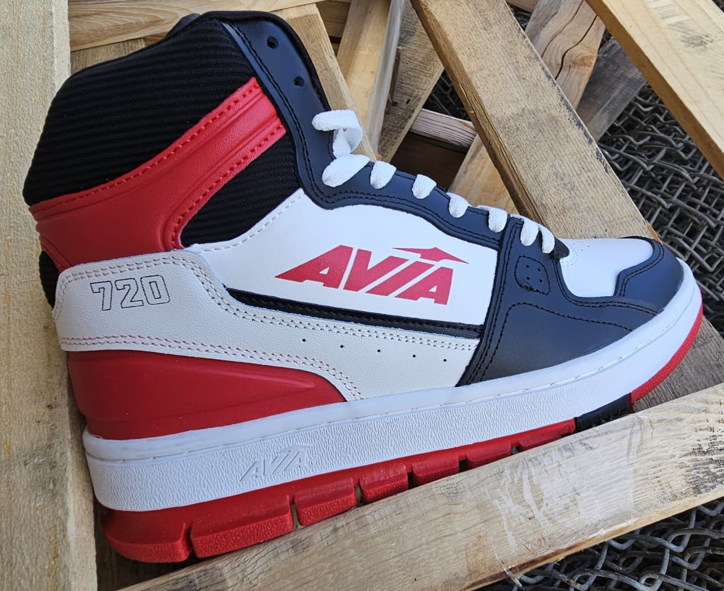 AVIA 720 (AA50251MBRH) MEN'S (SPECIAL PRICE)